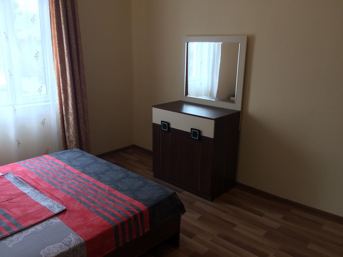 Apartment Merabi Batumi Exterior foto